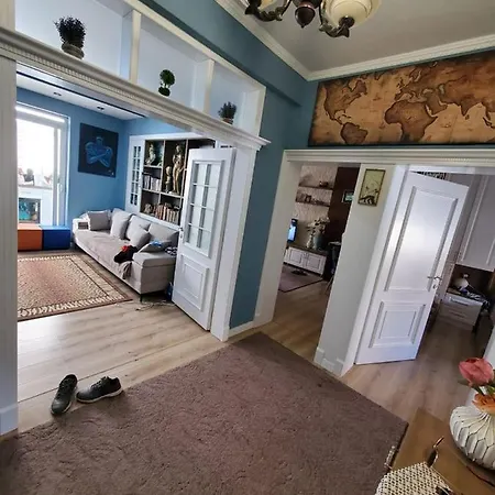 Apartamenti8 Korça